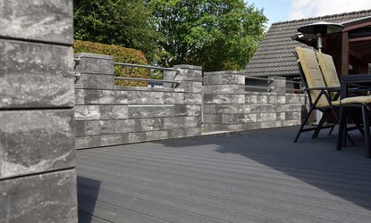 Vario Line mit Übergangsstein, LED-Elemente, Edelstahlrohre